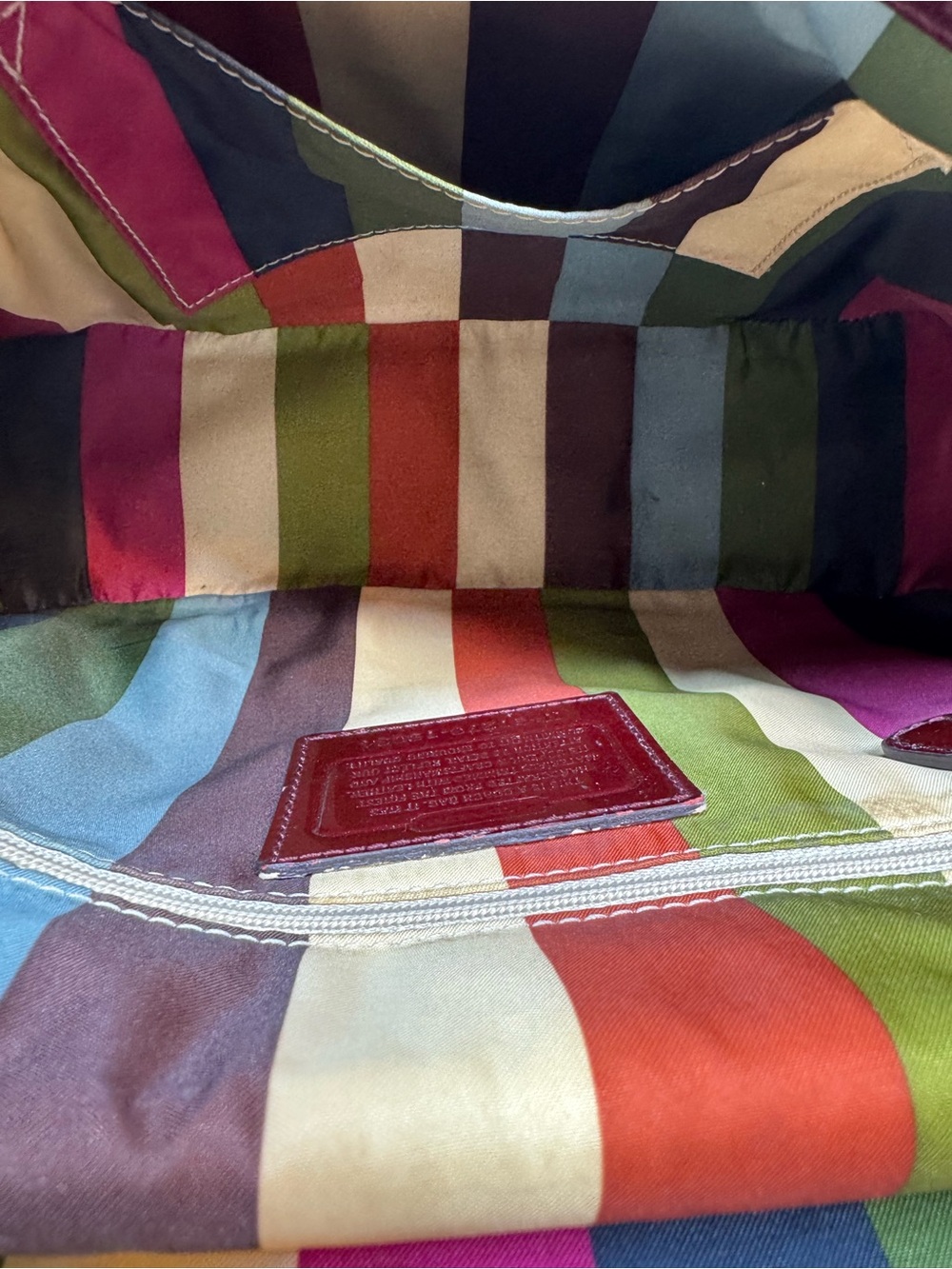 Coach Willis Tan Signature Canvas Shoulder Bag with Burgundy Patent Trim - Picture 9 of 11
